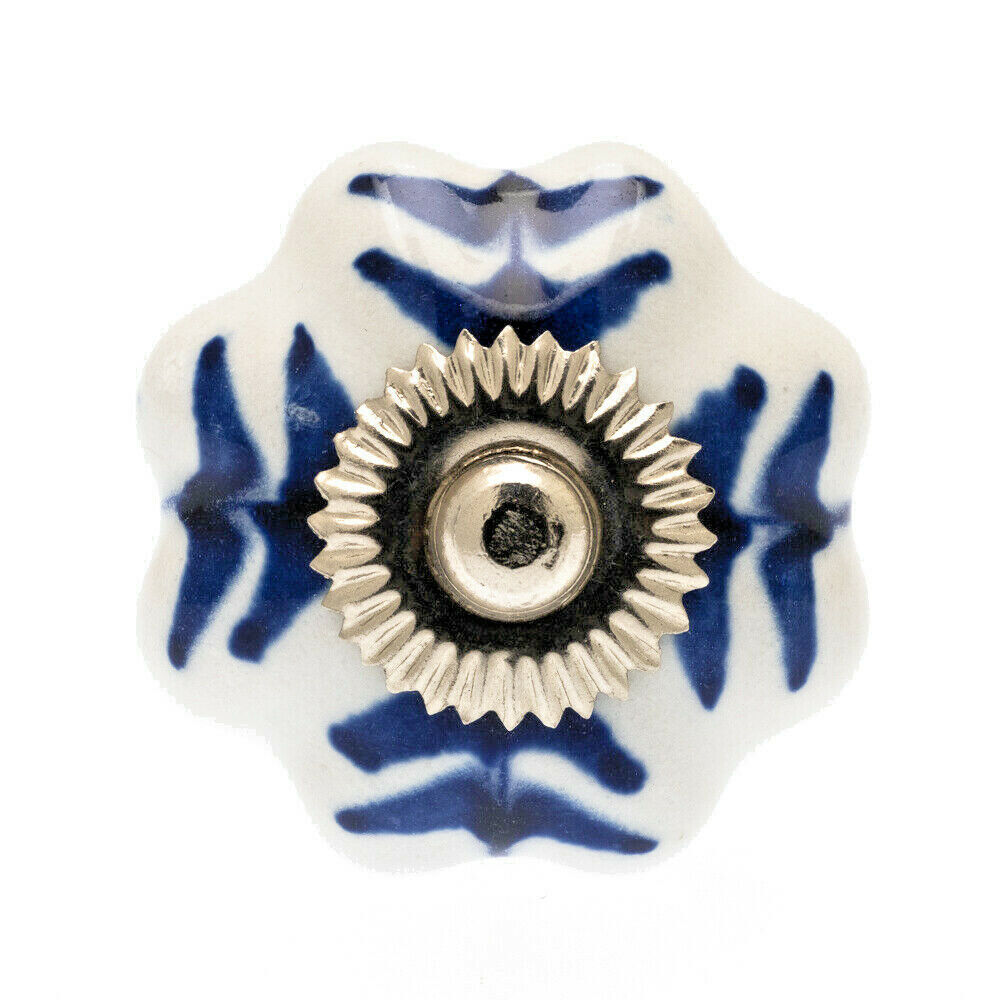 Bouton en céramique blanc avec feuilles bleues 42 mm